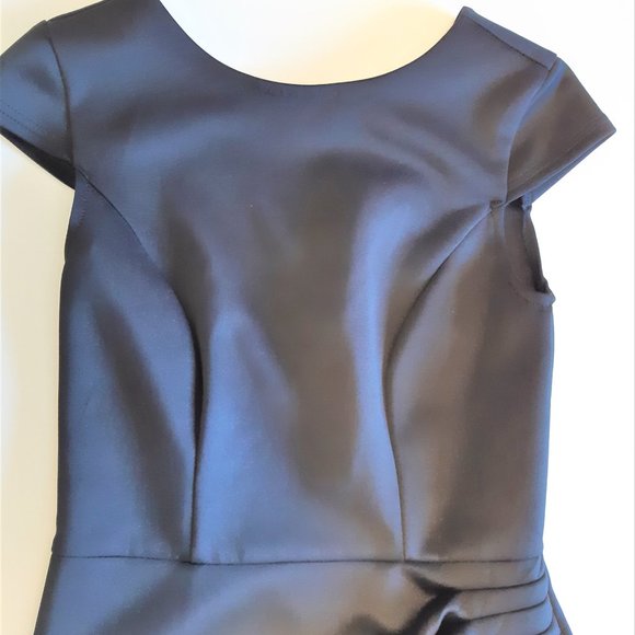 🔥 Suzy Shier little black dress with cap sleeve. - Picture 3 of 11